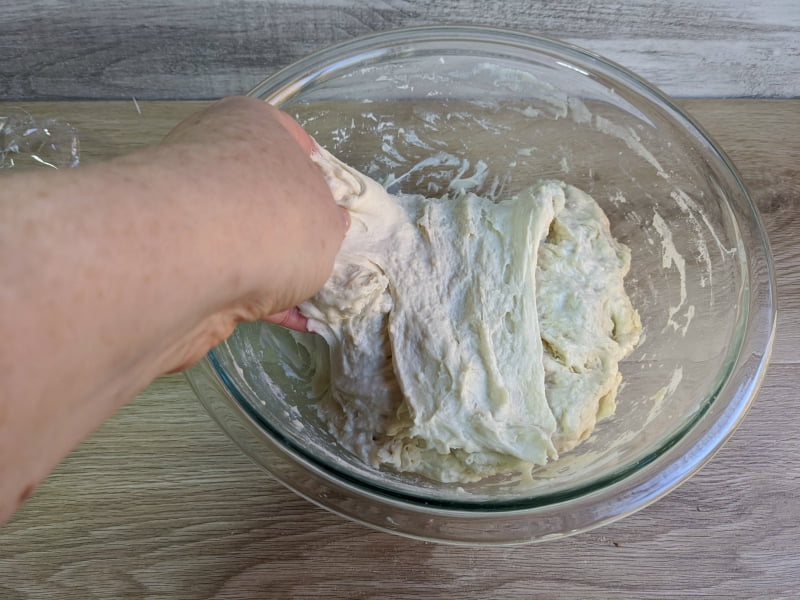 easy no knead sourdough bread