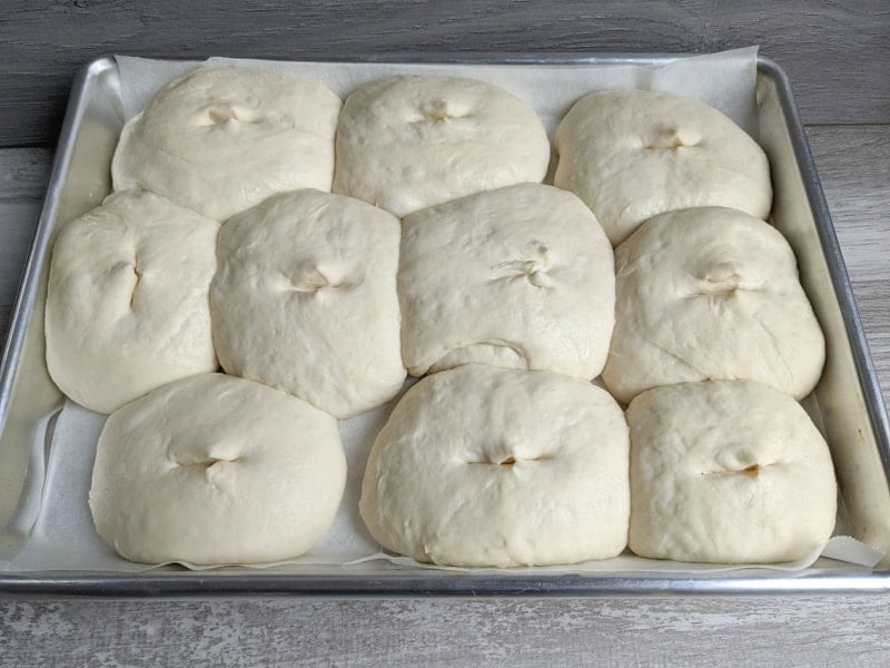 no knead sourdough rolls