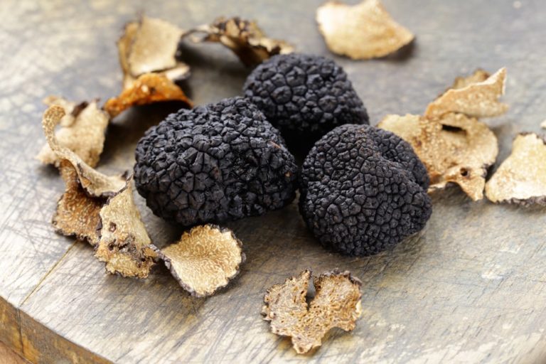 What Do Truffles Taste Like?